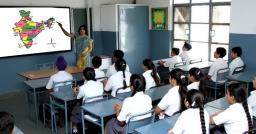यूपी के परिषदीय स्कूलों में डिजिटल शिक्षा को बढ़ावा, हर ब्लॉक में तैयार होंगे स्मार्ट क्लास मास्टर ट्रेनर