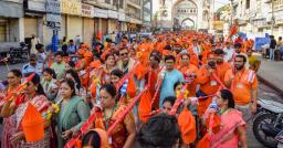 सावन के पावन सोमवार पर शिवमय हुआ उत्तर प्रदेश, काशी से अयोध्या और प्रयागराज तक गूंजा हर-हर महादेव